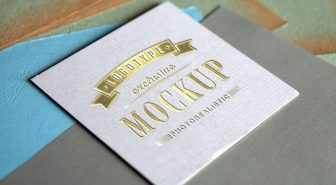 موکاپ لوگو طلایی روی کارت ویزیت کتان